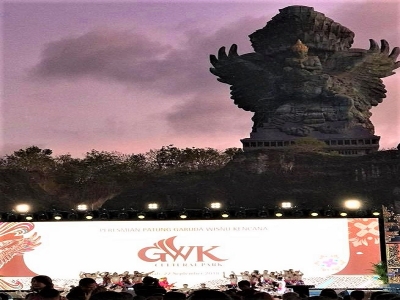 Worlds 3 th highest statue &quot; Garuda wisnu Kencana &quot; after 28 years finally opened by Indonesian President Jokowi