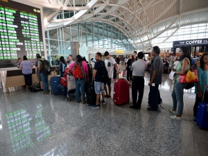 Denpasar Airport arrivals increased 8 % compared with 2017 and has now monthly average of nearly 2 million visitors